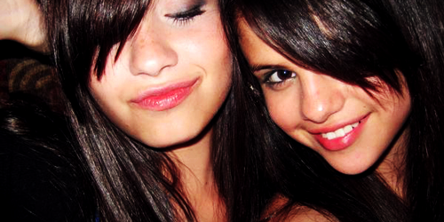 selena02b.png